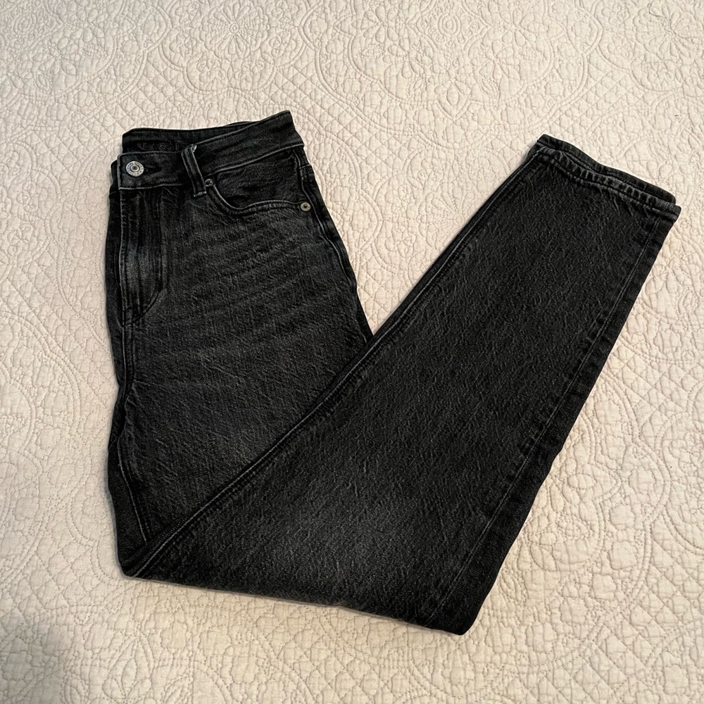 American Eagle Black Mom Jeans